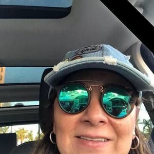 Meet your Posher, Beatriz